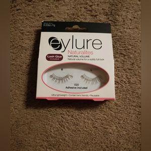 Eylure eye lashes